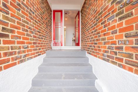 Photo of property in 128 Bedford Street, Saint Clair, Dunedin, 9012