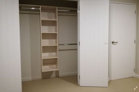 Photo of property in 8 Ilam Lane, Fairview Heights, Auckland, 0632