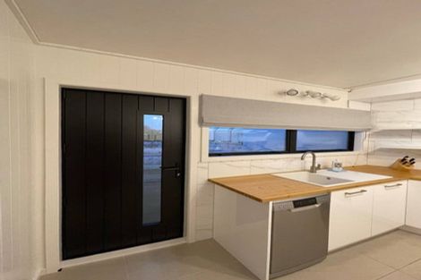 Photo of property in 67 Nortons Road, Avonhead, Christchurch, 8042