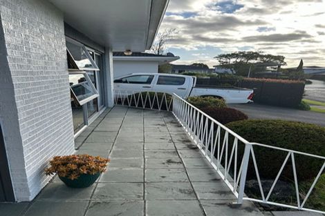 Photo of property in 1/9 Belmere Rise, Farm Cove, Auckland, 2012