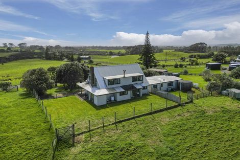 Photo of property in 512 Oaia Road, Muriwai, 0881