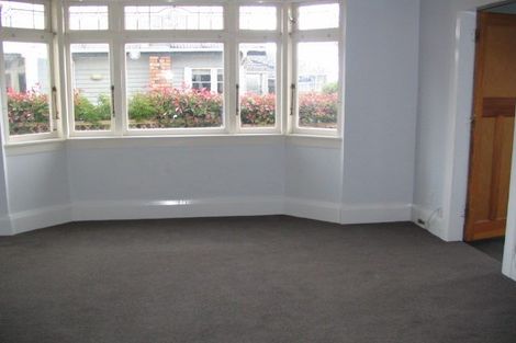 Photo of property in 27 Horotutu Road, Greenlane, Auckland, 1061