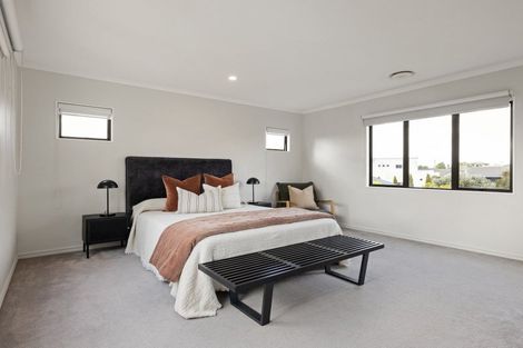 Photo of property in 47 Nielsen Gardens, Rototuna, Hamilton, 3210