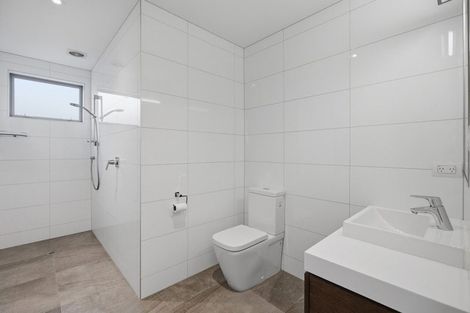 Photo of property in 21 Hine Street, New Plymouth, 4310