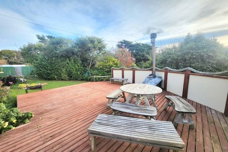 Photo of property in 27 Newcastle Street, Hampden, 9410