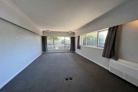 Photo of property in 1/39 Searells Road, Strowan, Christchurch, 8052