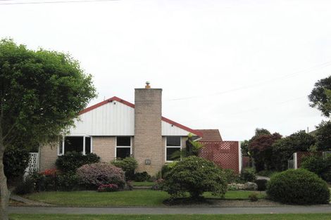 Photo of property in 10 Derwent Street, Bryndwr, Christchurch, 8053