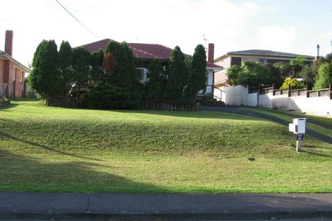 Photo of property in 21 Toru Street, Te Atatu Peninsula, Auckland, 0610