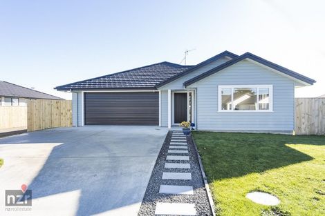 Photo of property in 20 George Street, Bulls, 4818