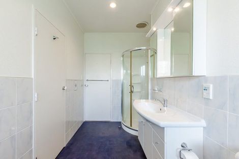 Photo of property in 38 Alexander Road, Raumati Beach, Paraparaumu, 5032