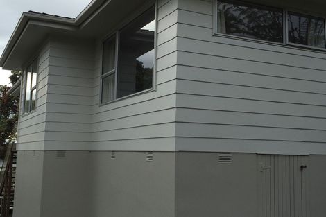 Photo of property in 4 Stallard Place, Glen Eden, Auckland, 0602