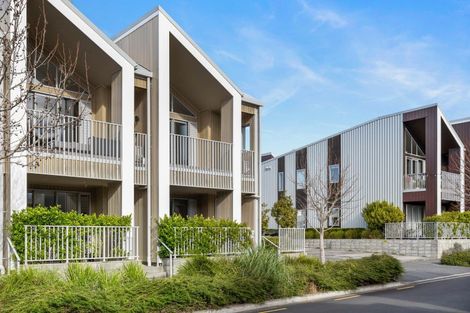 Photo of property in 14/2 Warrant Officer Lane, Hobsonville, Auckland, 0616