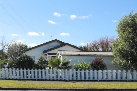 Photo of property in 18b Kelvin Road, Papakura, 2110
