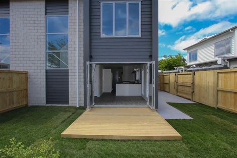 Photo of property in 27a Southsea Crescent, Silverdale, Hamilton, 3216