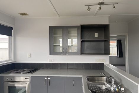 Photo of property in 613 Queen Street East, Levin, 5510