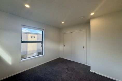 Photo of property in 12/506 Glenfield Road, Bayview, Auckland, 0629
