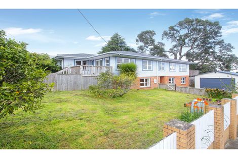 Photo of property in 24 Howard Road, Northcote, Auckland, 0627