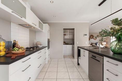 Photo of property in 98 Condell Avenue, Papanui, Christchurch, 8053