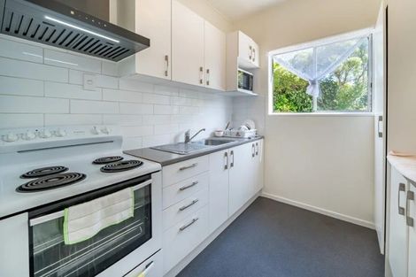 Photo of property in 71n Randwick Crescent, Moera, Lower Hutt, 5010