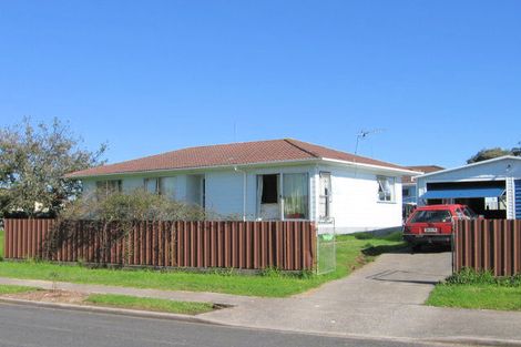 Photo of property in 4 Ravenna Way, Clover Park, Auckland, 2023