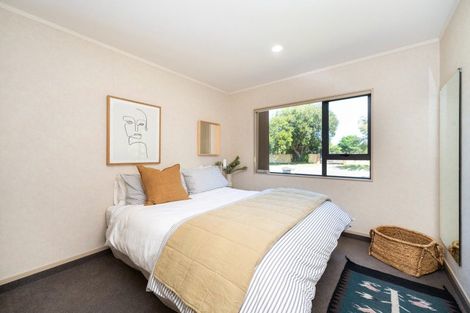Photo of property in 203 Avenue Road, Greenmeadows, Napier, 4112