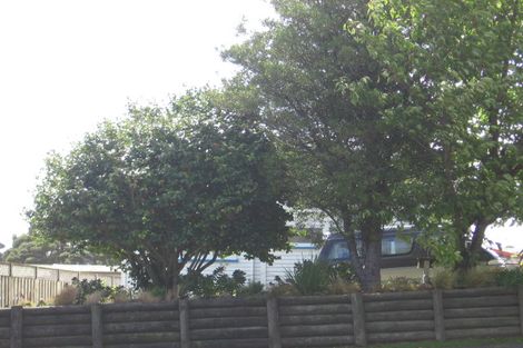 Photo of property in 311 Great North Road, Henderson, Auckland, 0612