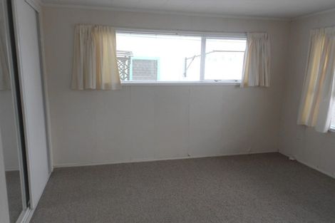 Photo of property in 2/311 Carrington Street, Vogeltown, New Plymouth, 4310