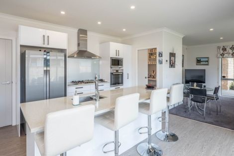 Photo of property in 12 Christow Court, Paraparaumu, 5032