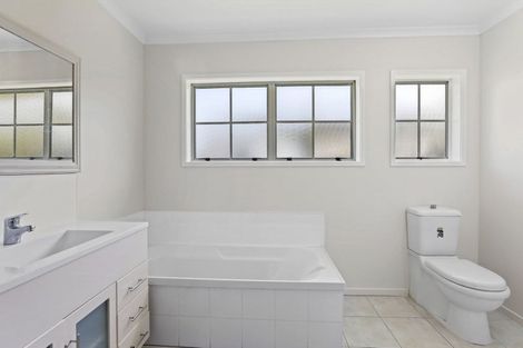 Photo of property in 162a Tamamutu Street, Taupo, 3330