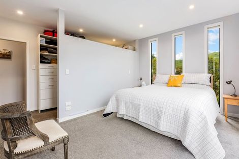 Photo of property in 66a Exploration Way, Whitby, Porirua, 5024
