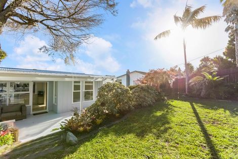 Photo of property in 39 Langton Road, Stanmore Bay, Whangaparaoa, 0932