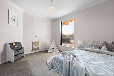 Photo of property in 31 Sarah Place, Papamoa Beach, Papamoa, 3118