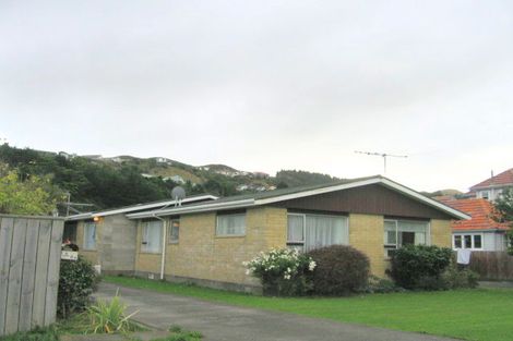 Photo of property in 6a Davies Street, Tawa, Wellington, 5028