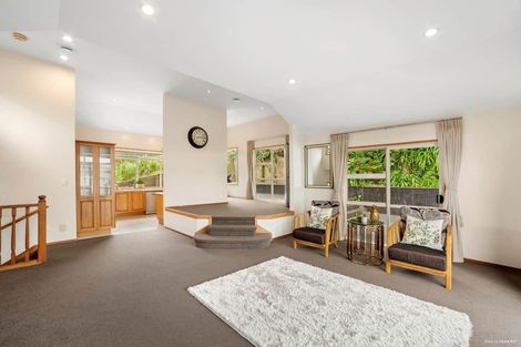 Photo of property in 16a Honeysuckle Lane, Mairangi Bay, Auckland, 0630