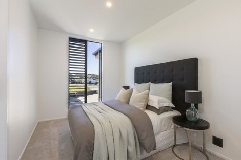 Photo of property in 15 Laly Haddon Place, Matakana, Warkworth, 0985