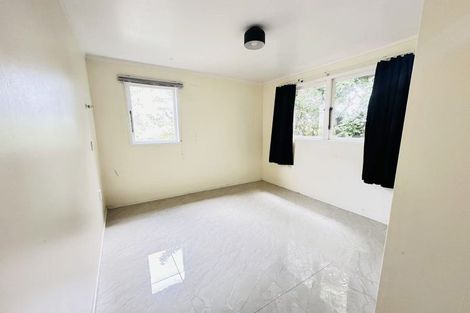 Photo of property in 2/137 Mokoia Road, Birkenhead, Auckland, 0626