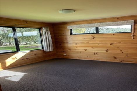 Photo of property in 225 Hoeka Road, Matangi, Hamilton, 3284