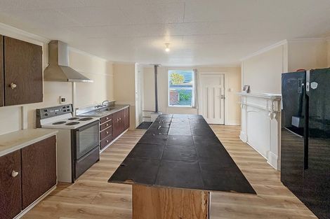 Photo of property in 49a-b Allardice Street, Dannevirke, 4930