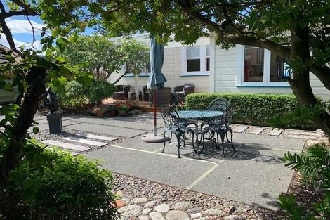 Photo of property in 36 The Esplanade, Westshore, Napier, 4110