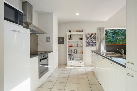 Photo of property in 29b Clare Street, Cambridge, 3434