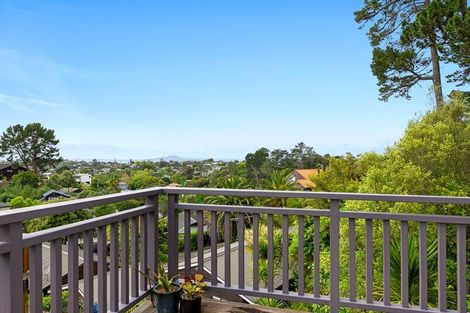 Photo of property in 278c Glamorgan Drive, Northcross, Auckland, 0630