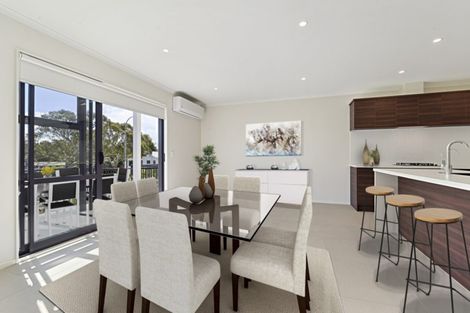 Photo of property in 47 Eugenia Rise, Totara Heights, Auckland, 2105