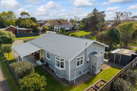 Photo of property in 50 Hollis Road, Paraparaumu Beach, Paraparaumu, 5032