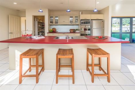 Photo of property in 1 Cotswolds Close, Otamatea, Whanganui, 4500