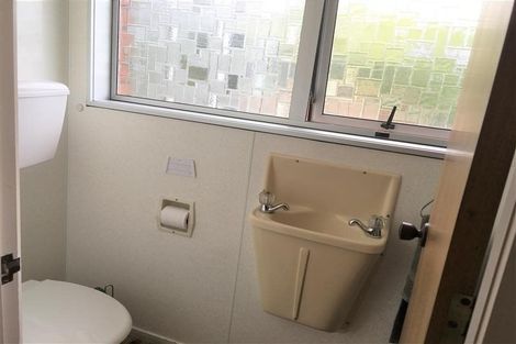 Photo of property in 5a Te Mara Place, Merrilands, New Plymouth, 4312