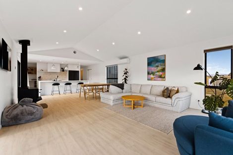 Photo of property in 30 Porter Lane, Springvale, Alexandra, 9391