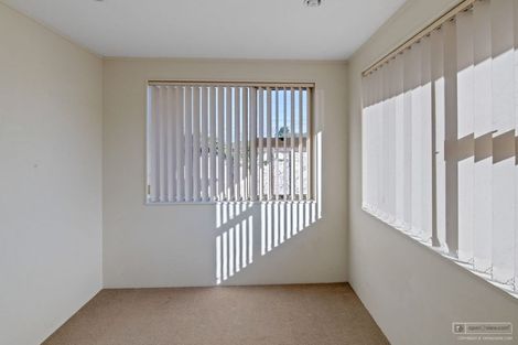 Photo of property in 65 Victoria Road, New Plymouth, 4310