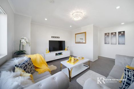 Photo of property in 5 Kereru Rise, Papakura, 2110