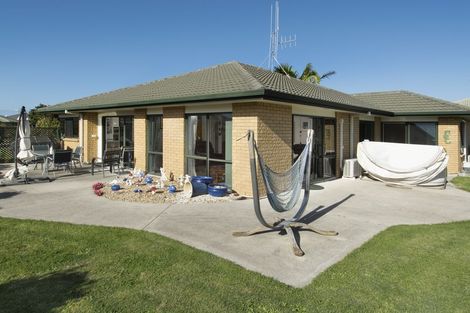 Photo of property in 3 Evergreen Glade, Papamoa Beach, Papamoa, 3118