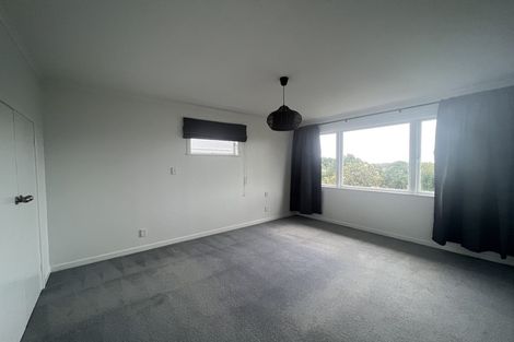 Photo of property in 1/116 Sandspit Road, Shelly Park, Auckland, 2014